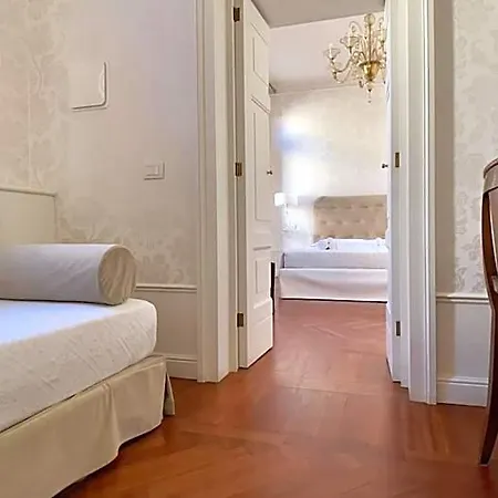 Bed and Breakfast Chez Papa 4*